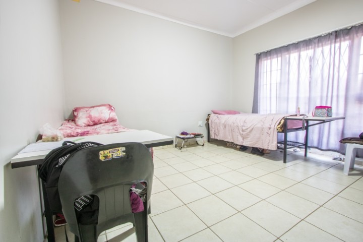 1 Bedroom Property for Sale in Die Bult North West